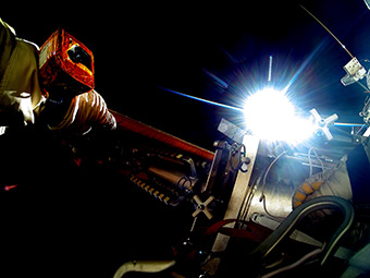 Заход солнца во время выхода в космос (ВКД-39), 18 Августа 2014 г.
