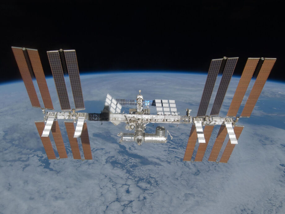 Международная космическая станция 2009 год